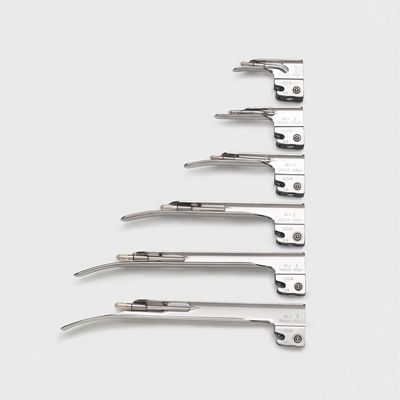 Standard (Lamp) Laryngoscope System แบบที่มี Miller Blade จำนวน 6 ชิ้น ที่ความยาวแตกต่างกัน