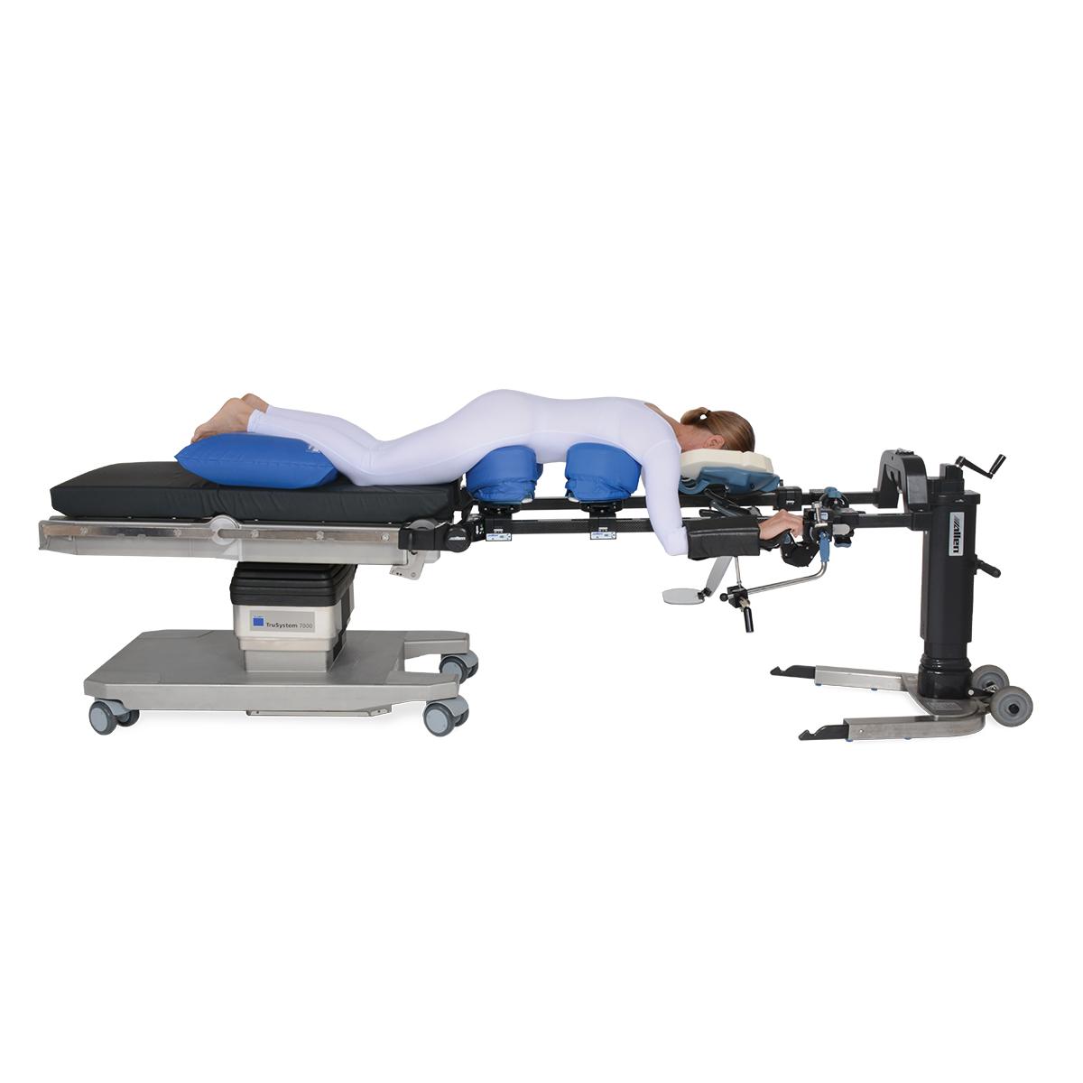 System Allen Spine — widok z boku z pacjentem ułożonym w pozycji leżącej na boku