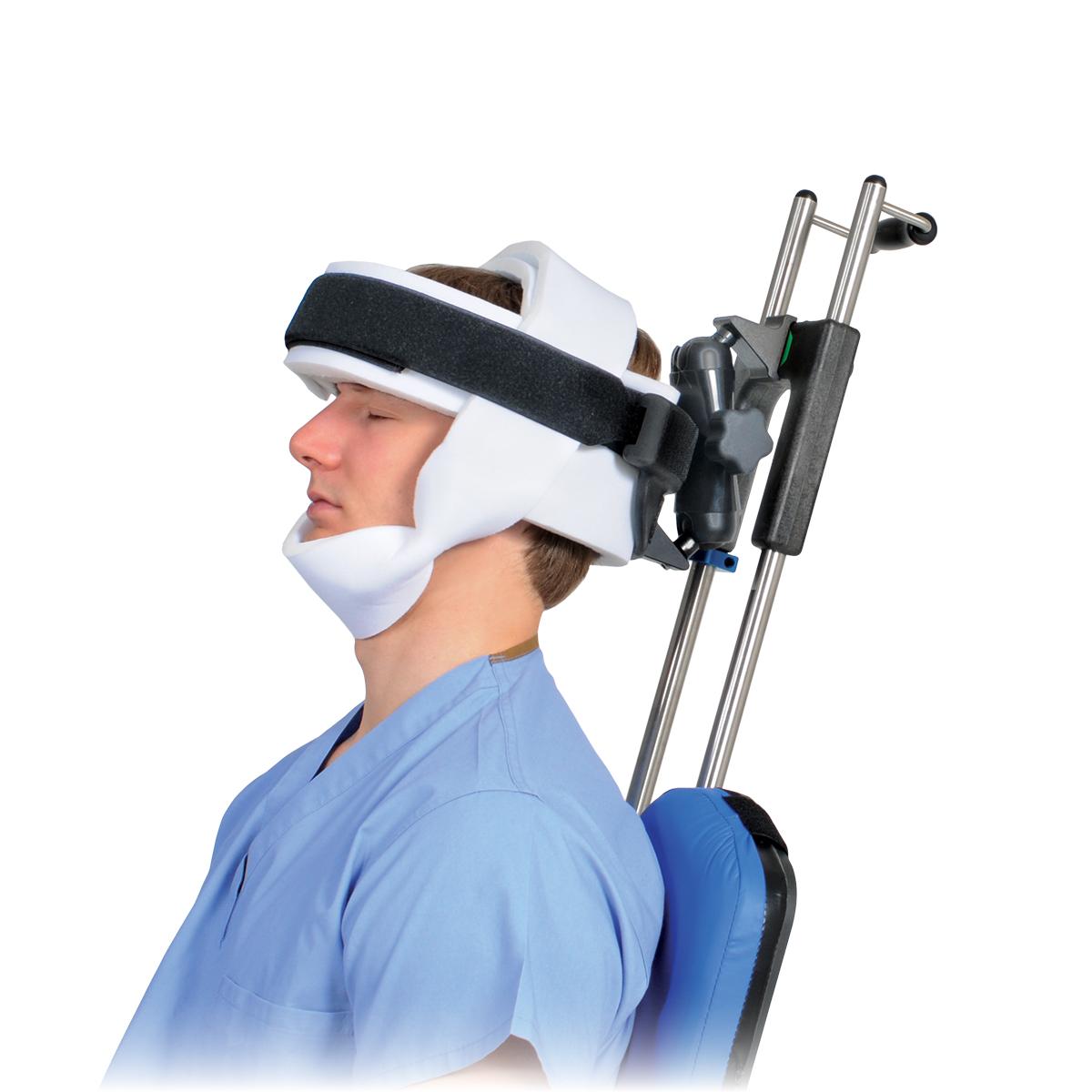 Vue latérale du dispositif de positionnement de tête Universal posé sur le patient