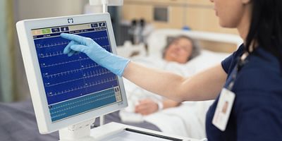 Nurse at Monitor