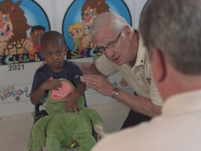 Dr. Edward Cordes volunteering during a Lions Club screening event