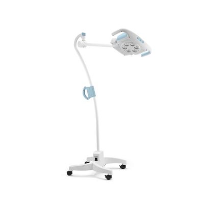 Lampada per procedure Green Series 900, vista completa, su stativo a rotelle