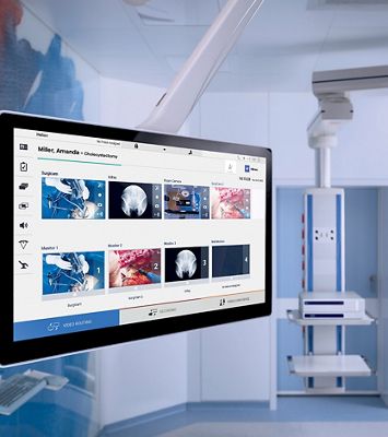 Image of a video screen in the OR.