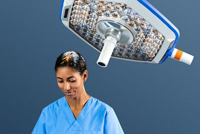 Helux Pro surgical light eliminates shadows with clinician beneath light head