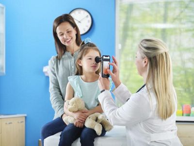 Welch Allyn PanOptic Plus ophthalmoscope pediatric exam
