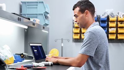 A biomedical engineer uses SMARTCARE Remote Management to update connected devices across his hospital network.