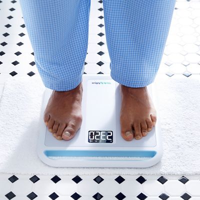 Sturdy Digital Standing Scale For Precision Weighing 